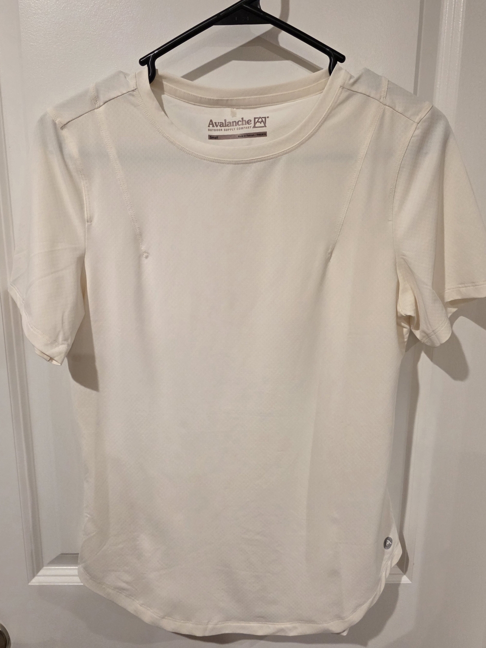 Avalanche Outdoor Supply Sunny Days UPF Tee